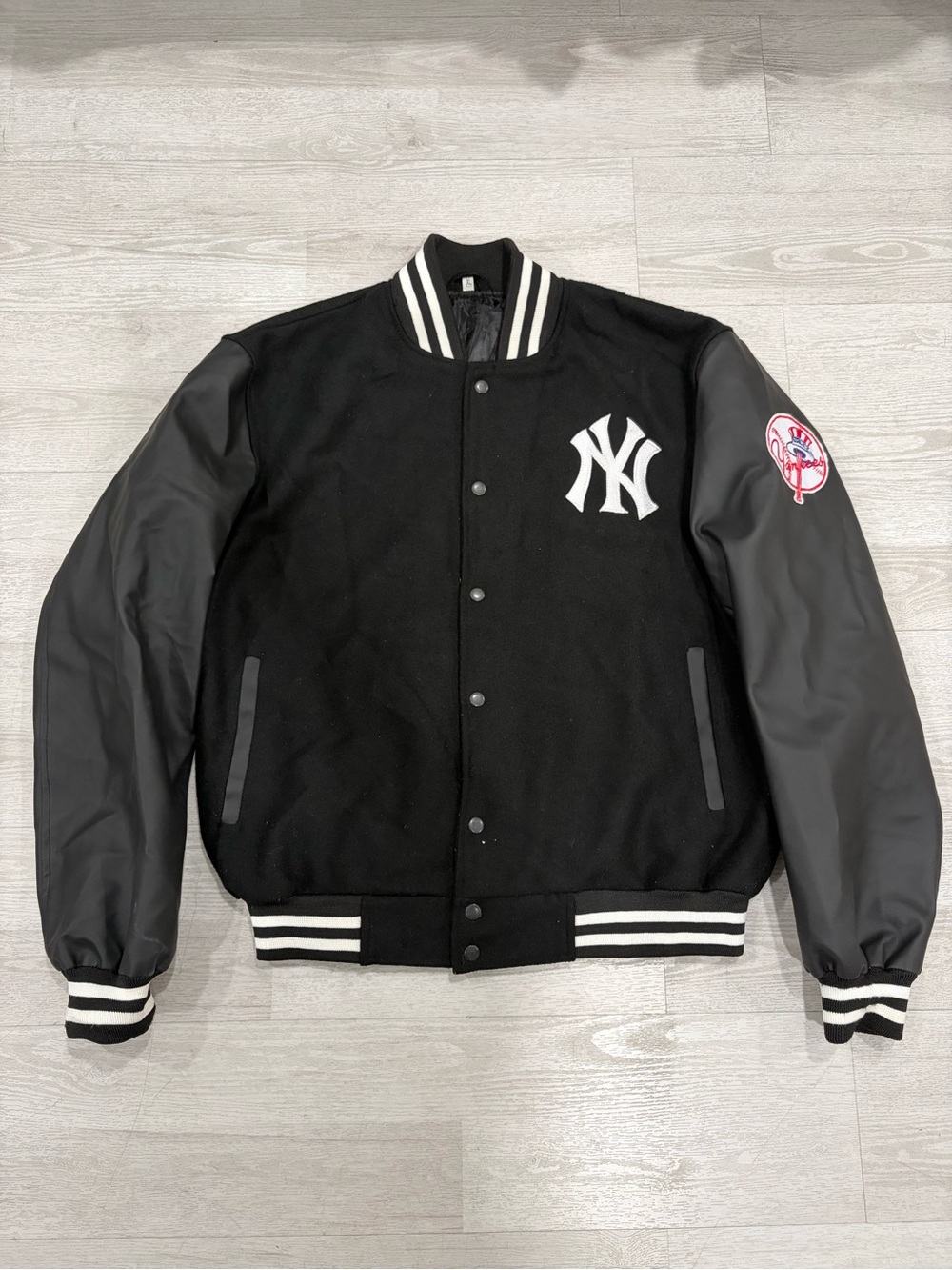 New York Yankees MLB Black & White Varsity Letterman Jacket Snap Front Size XL